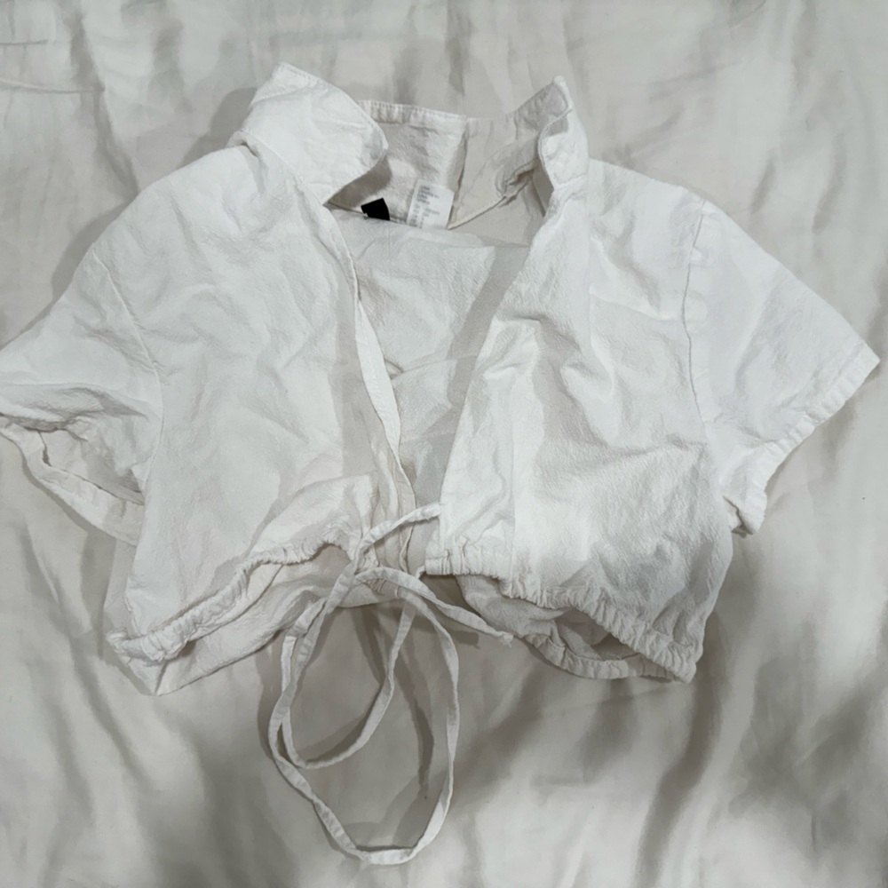 White cover up/ top